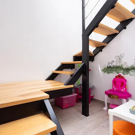 Дом отдыха Chloe Tenerifesummervillas Giant Private Pool 11 Meters Long *