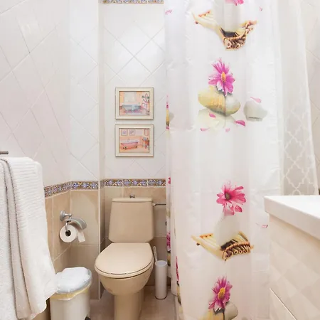 Сasa de vacaciones Chloe Tenerifesummervillas Giant Private Pool 11 Meters Long Costa Adeje (Tenerife)