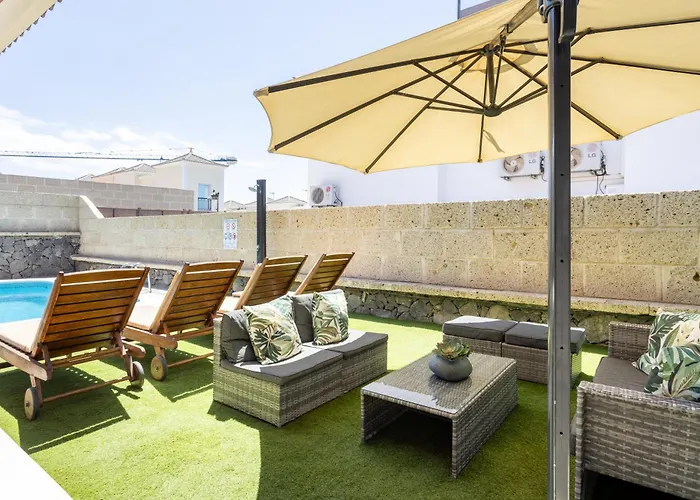 Chloe Tenerifesummervillas Giant Private Pool 11 Meters Long Адехе