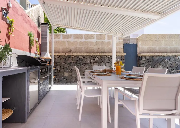 Chloe Tenerifesummervillas Giant Private Pool 11 Meters Long